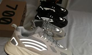 350和700有什么区别 YEEZY700V2